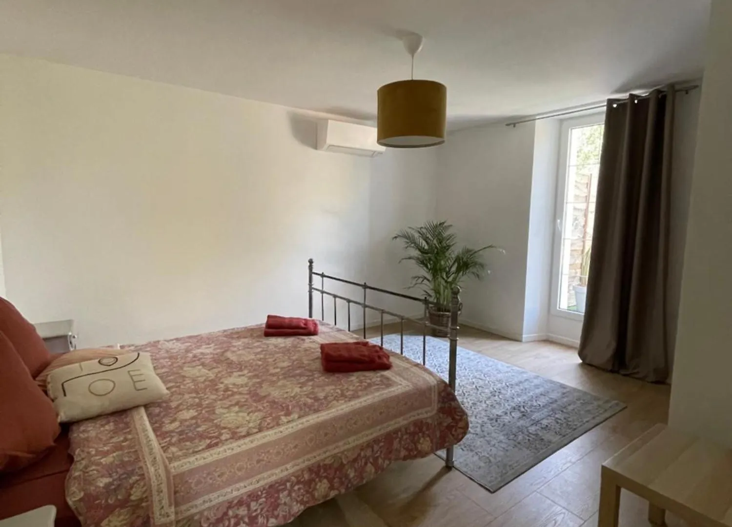 לה-לונד-לה-מורה Appartement Chateau Rouge